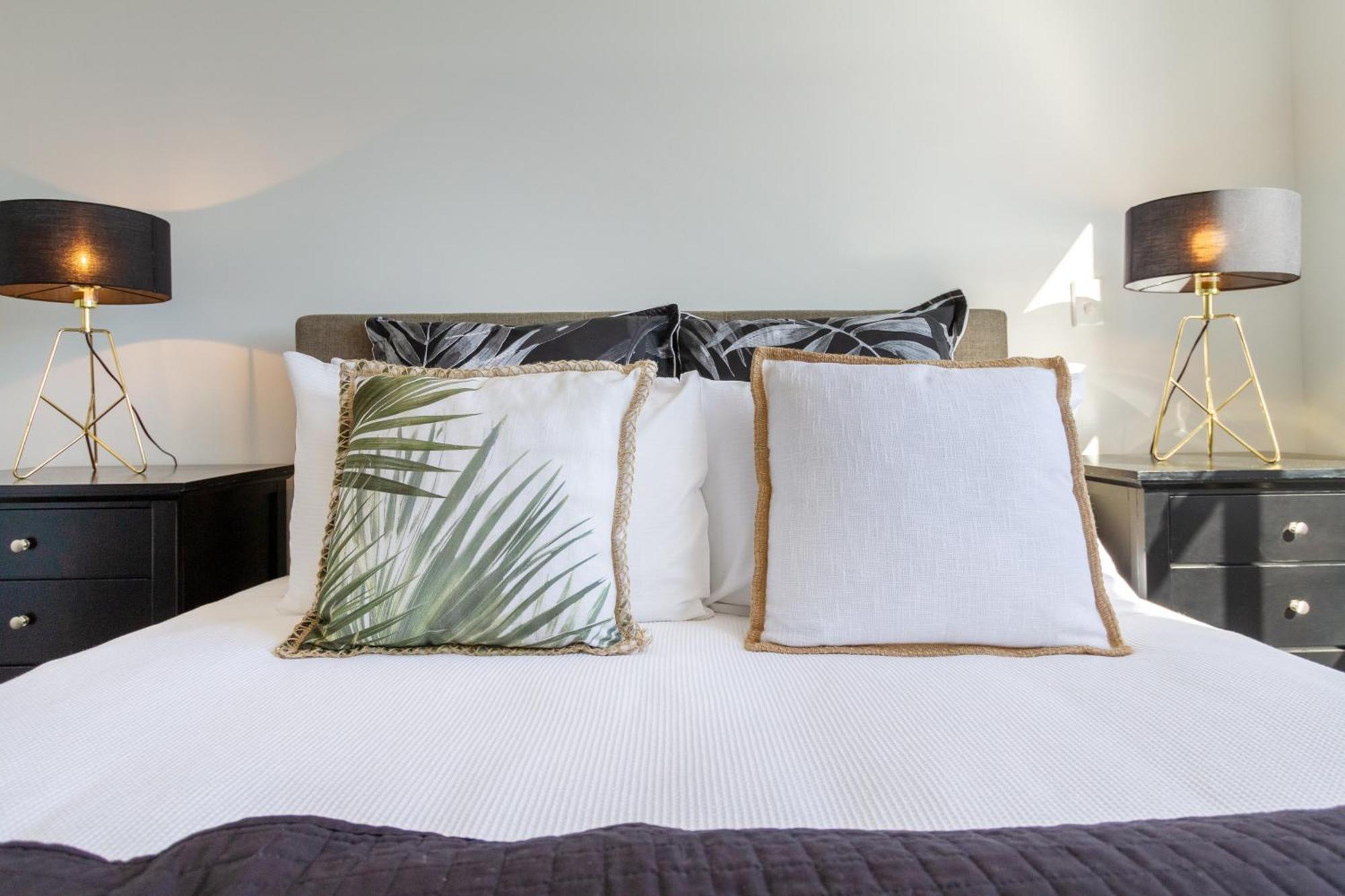 Central Escape On Cashel Street 2 Bed 2 Bath Christchurch Esterno foto